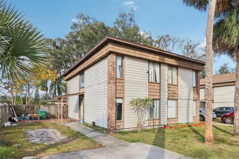 Immobilier commercial à vendre à Longwood, Floride: 4 chambres, 236.16 m2 № 2123768 - photo 2