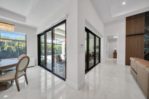 Villa ou maison à vendre à Cape Coral, Floride: 3 chambres, 228.45 m2 № 2249530 - photo 20