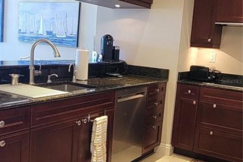 Copropriété à louer à Sarasota, Floride: 2 chambres, 148.18 m2 № 1122470 - photo 7