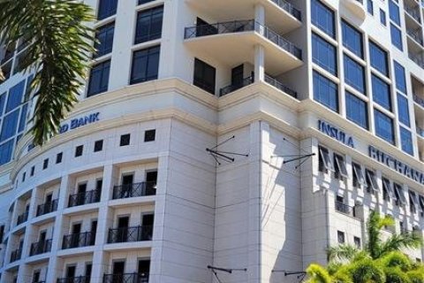 Copropriété à louer à Sarasota, Floride: 2 chambres, 148.18 m2 № 1122470 - photo 1