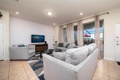 Adosado en venta en Davenport, Florida, 5 dormitorios, 192.87 m2 № 2239846 - foto 10