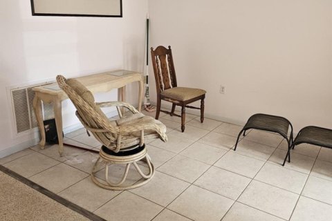Купить кондоминиум в Клируотер, Флорида 4 комнаты, 84.82м2, № 2084095 - фото 15