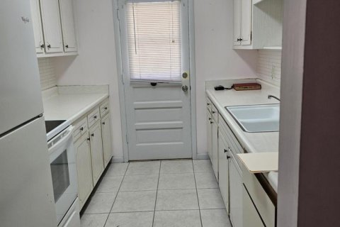 Купить кондоминиум в Клируотер, Флорида 4 комнаты, 84.82м2, № 2084095 - фото 8