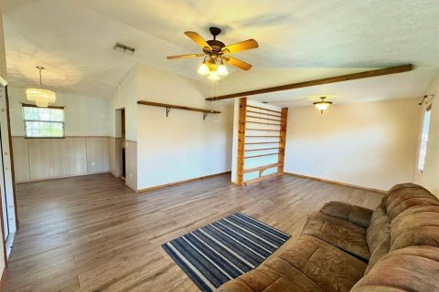 Villa ou maison à vendre à Punta Gorda, Floride: 2 chambres, 99.22 m2 № 2339691 - photo 5