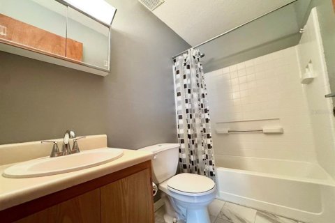 Villa ou maison à vendre à Punta Gorda, Floride: 2 chambres, 99.22 m2 № 2339691 - photo 13