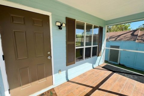 Villa ou maison à vendre à Punta Gorda, Floride: 2 chambres, 99.22 m2 № 2339691 - photo 2