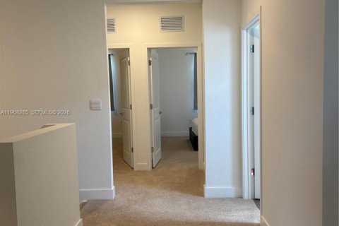 Adosado en alquiler en Pembroke Pines, Florida, 4 dormitorios, 213.4 m2 № 2030713 - foto 26