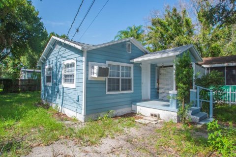 House in Vero Beach, Florida 2 bedrooms, 53.14 sq.m. № 2171629 - photo 2