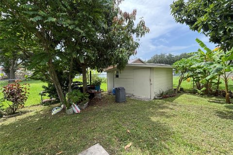 Casa en venta en Kissimmee, Florida, 3 dormitorios, 140.28 m2 № 1848154 - foto 9
