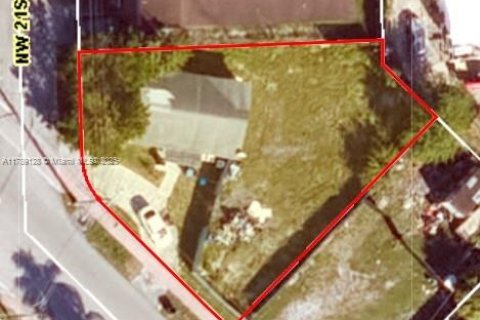 Commercial property in Fort Lauderdale, Florida № 1935882 - photo 3