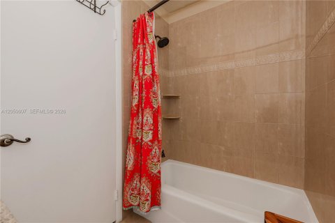 Casa en venta en Plantation, Florida, 3 dormitorios, 135.64 m2 № 2262601 - foto 22