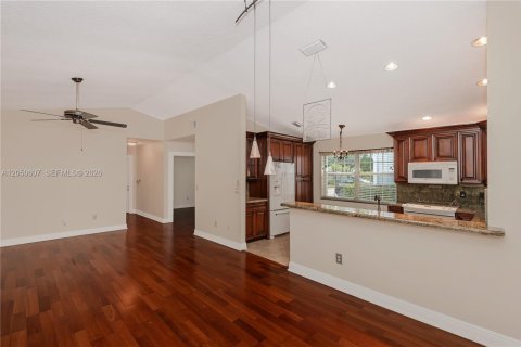 Casa en venta en Plantation, Florida, 3 dormitorios, 135.64 m2 № 2262601 - foto 6