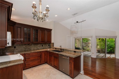 Casa en venta en Plantation, Florida, 3 dormitorios, 135.64 m2 № 2262601 - foto 12