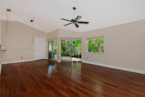 Casa en venta en Plantation, Florida, 3 dormitorios, 135.64 m2 № 2262601 - foto 4