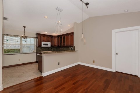 Casa en venta en Plantation, Florida, 3 dormitorios, 135.64 m2 № 2262601 - foto 9