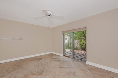 Casa en venta en Plantation, Florida, 3 dormitorios, 135.64 m2 № 2262601 - foto 16