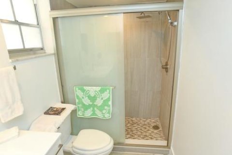 Condo in Pompano Beach, Florida, 1 bedroom  № 2398019 - photo 20