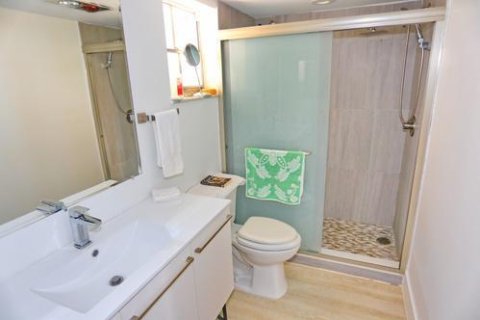 Condo in Pompano Beach, Florida, 1 bedroom  № 2398019 - photo 14