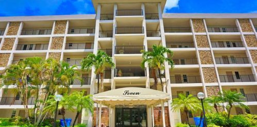 Condo in Pompano Beach, Florida, 1 bedroom  № 2398019
