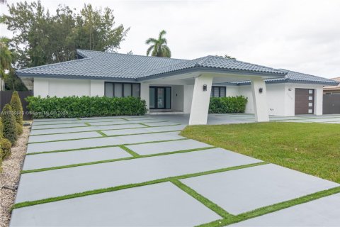 Villa ou maison à vendre à Miami, Floride: 6 chambres, 428.19 m2 № 1699374 - photo 26