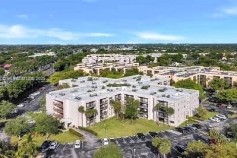 Condominio en alquiler en Miami, Florida, 2 dormitorios, 89.65 m2 № 1975942 - foto 4