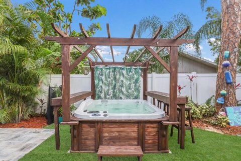 Villa ou maison à vendre à Bradenton, Floride: 3 chambres, 175.21 m2 № 2404606 - photo 27