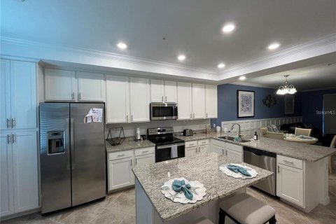 Condo in Punta Gorda, Florida, 2 bedrooms  № 1829525 - photo 4