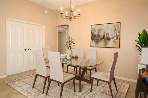 House in The Villages, Florida 2 bedrooms, 140.84 sq.m. № 1898644 - photo 7