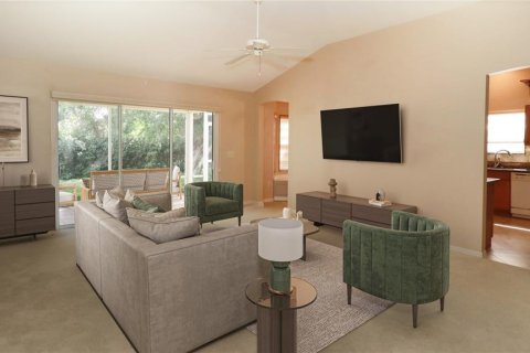 House in The Villages, Florida 2 bedrooms, 140.84 sq.m. № 1898644 - photo 5