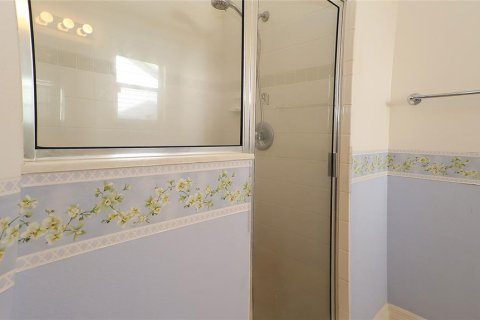 House in The Villages, Florida 2 bedrooms, 140.84 sq.m. № 1898644 - photo 24