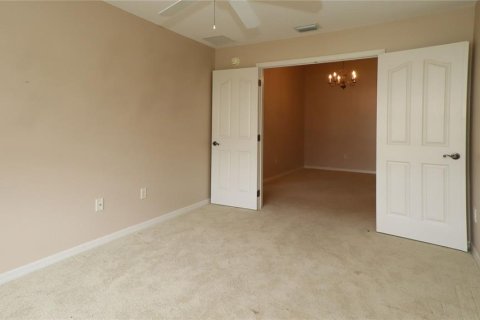 House in The Villages, Florida 2 bedrooms, 140.84 sq.m. № 1898644 - photo 14