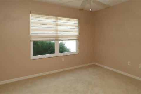 House in The Villages, Florida 2 bedrooms, 140.84 sq.m. № 1898644 - photo 19