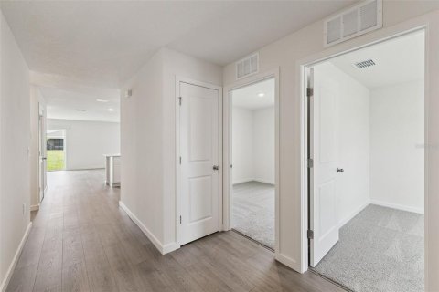 Villa ou maison à vendre à Poinciana, Floride: 3 chambres, 123.37 m2 № 2239331 - photo 12