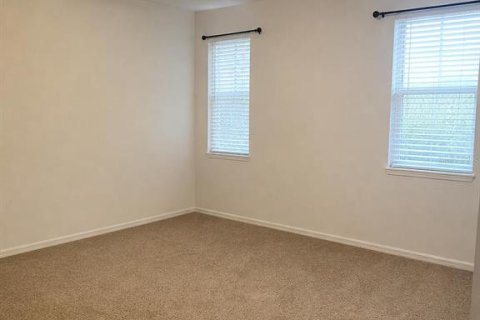 Townhouse in Orlando, Florida 3 bedrooms, 167.5 sq.m. № 2216053 - photo 16
