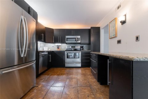 Купить кондоминиум в Авентура, Флорида 1 спальня, 93.37м2, № 1726824 - фото 9