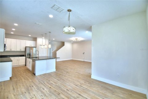 House in Kissimmee, Florida 5 bedrooms, 284.93 sq.m. № 1791247 - photo 16