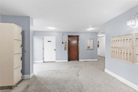 Купить кондоминиум в Сент-Питерсберг, Флорида 5 комнат, 97.55м2, № 1870487 - фото 25