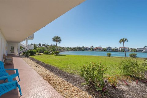 Condominio en venta en Sarasota, Florida, 2 dormitorios, 75.81 m2 № 2142335 - foto 28