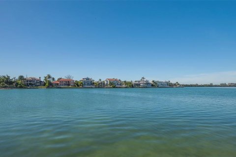 Condominio en venta en Sarasota, Florida, 2 dormitorios, 75.81 m2 № 2142335 - foto 30