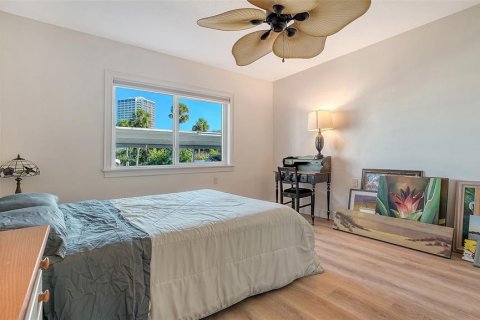 Condominio en venta en Sarasota, Florida, 2 dormitorios, 75.81 m2 № 2142335 - foto 26