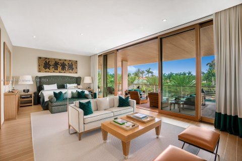 House in Miami Beach, Florida 6 bedrooms, 1001.21 sq.m. № 2013321 - photo 16