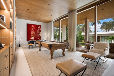 House in Miami Beach, Florida 6 bedrooms, 1001.21 sq.m. № 2013321 - photo 26