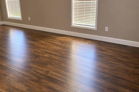 Appartement à louer à Gainesville, Floride: 3 chambres, 102.19 m2 № 2393754 - photo 2