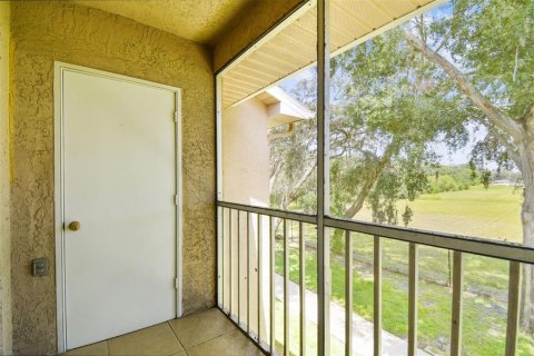 Condo in New Port Richey, Florida, 2 bedrooms  № 1853791 - photo 23