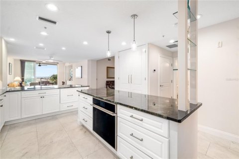 Copropriété à vendre à Palmetto, Floride: 2 chambres, 158.03 m2 № 2408682 - photo 21