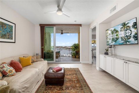 Copropriété à vendre à Palmetto, Floride: 2 chambres, 158.03 m2 № 2408682 - photo 28