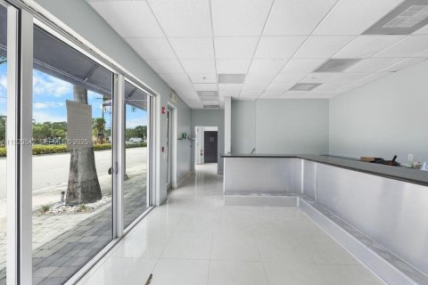 Immobilier commercial à vendre à Wilton Manors, Floride № 2057362 - photo 28