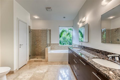 Townhouse in Fort Lauderdale, Florida 3 bedrooms, 168.99 sq.m. № 2243248 - photo 18