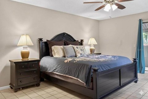 Touwnhouse à vendre à Yalaha, Floride: 3 chambres, 173.91 m2 № 2148762 - photo 17