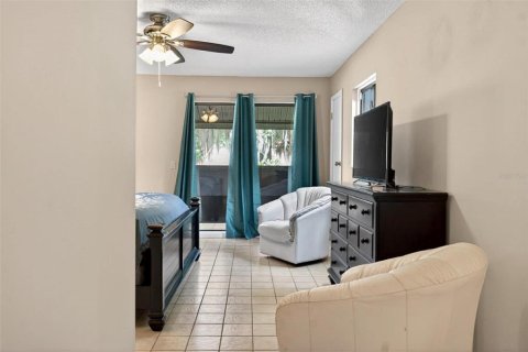 Touwnhouse à vendre à Yalaha, Floride: 3 chambres, 173.91 m2 № 2148762 - photo 19